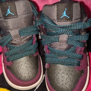 Air Jordans 1 Mid